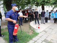 學(xué)?；馂奶由械奈宸N錯誤行為